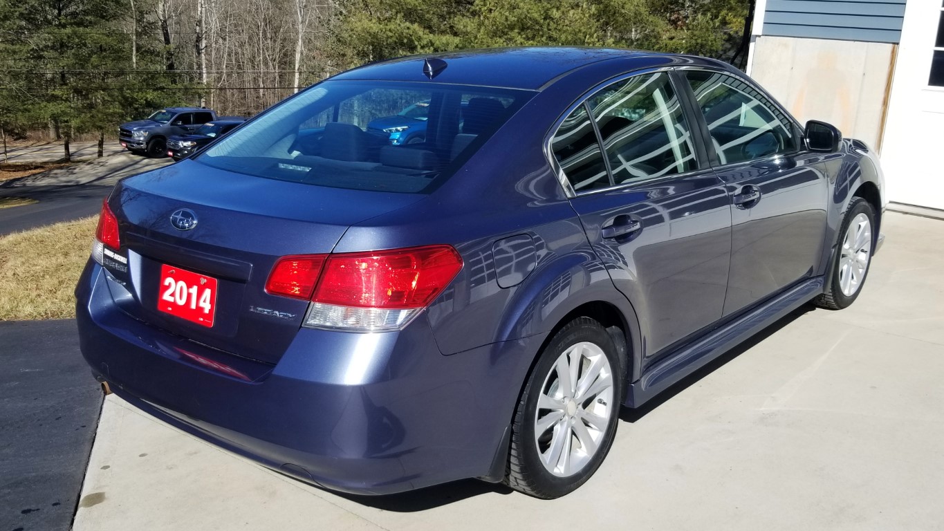 2014 Subaru Legacy i Premium